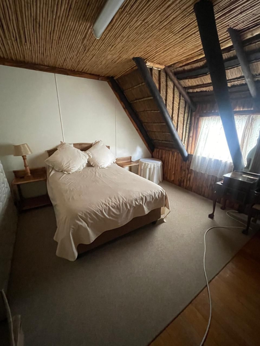 5 Bedroom Property for Sale in Christiana North West